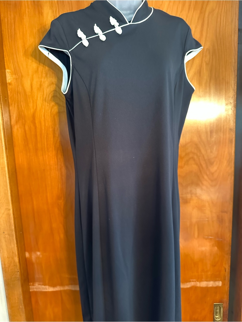 Frank Lyman Black White Piping Mandarin Frog Closure Slit Sheath Dress Sz 14